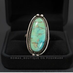 vintage Navajo large face ring, sterling silver with large green turquoise stone